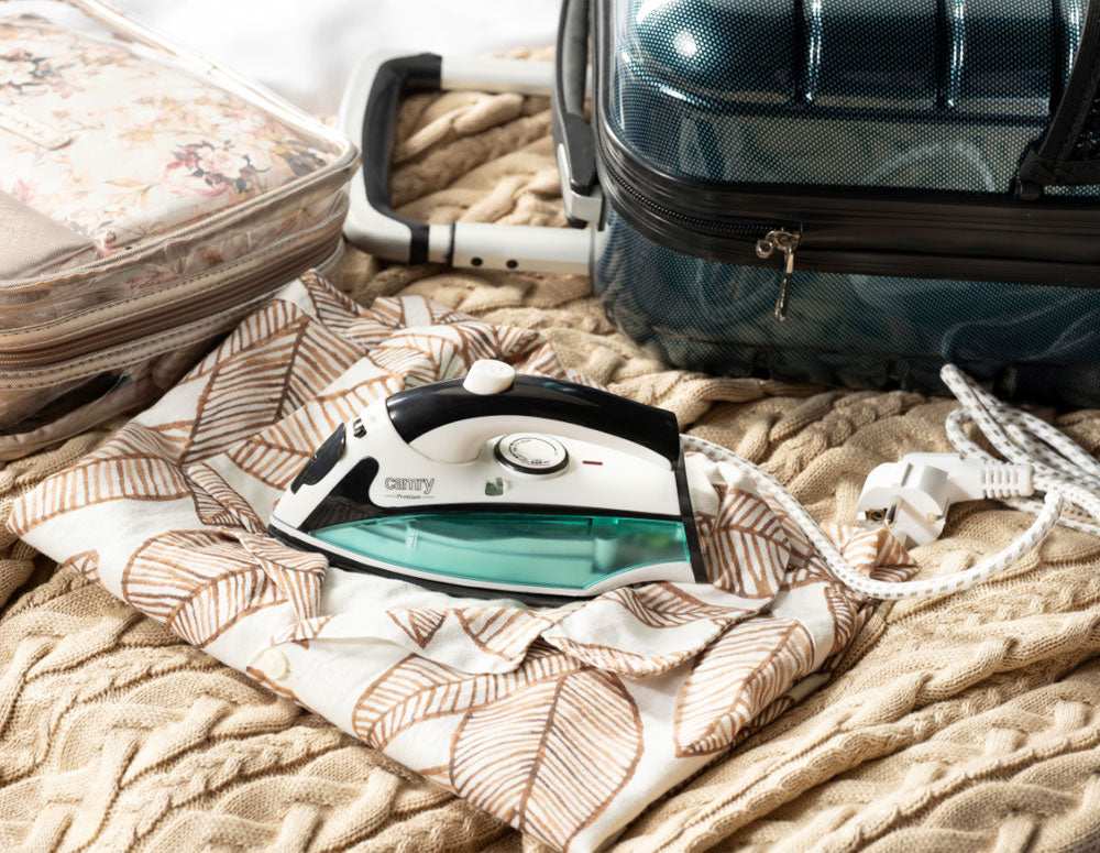 Туристическа ютия CAMRY CR-5024 1500 W пара, Незалепваща гладеща плоча