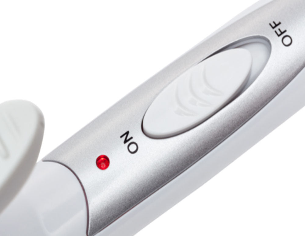 Prostownica do włosów ADLER AD 2106, 40W, 25 mm, Powłoka ceramiczna, Obrót kabla 360°, Biały/srebrny