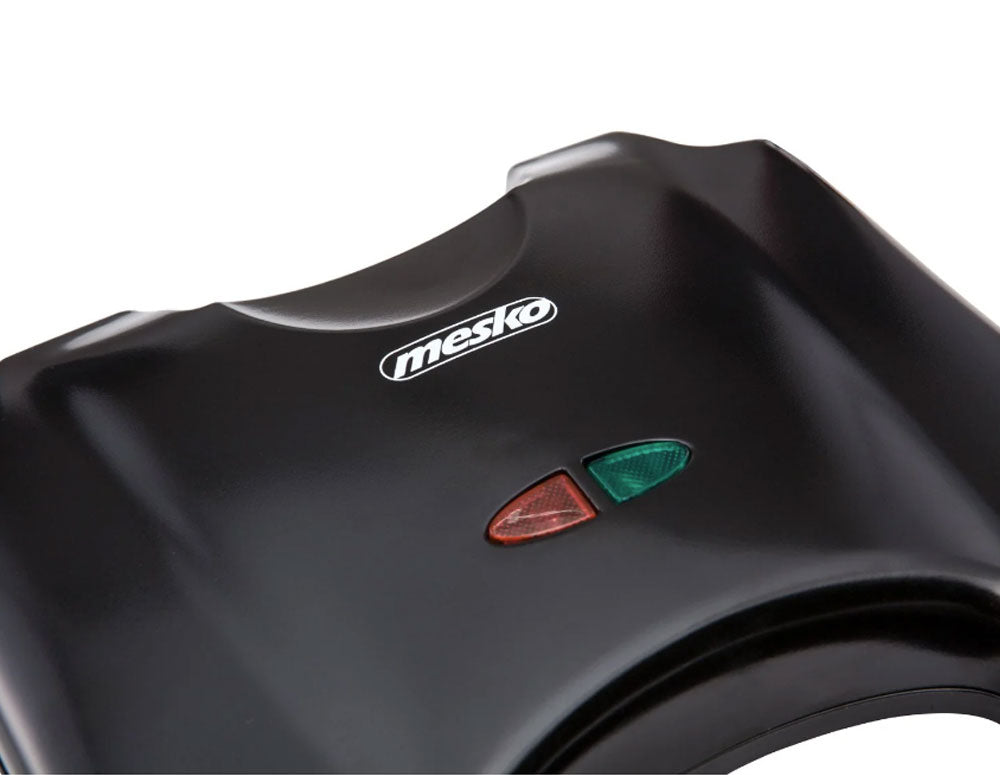 Opiekacz kanapkowy MESKO MS 3032, 850W, na 2 kromki, talerze trójkątne, czarny