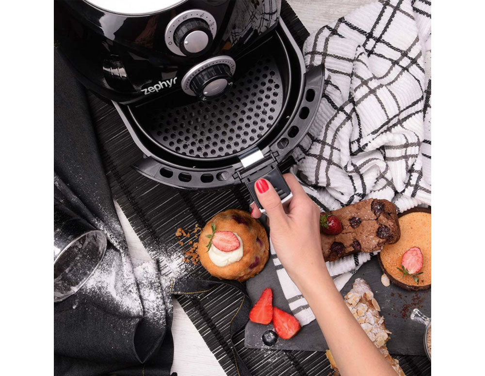 Фритюрник с горещ въздух ZEPHYR ZP 1980 AI , 1600W, 2.6 литра, до 200°C, Таймер, Черен